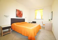 Residence Just 600 Meters from the Beach - Bintang 2