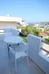 Lux Apartments Hotels in Ksamil