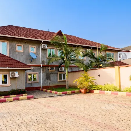 D'Tavern Apartment