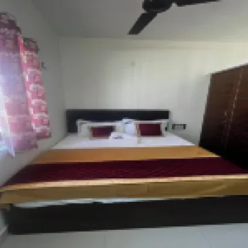 V Inn Service Apartments