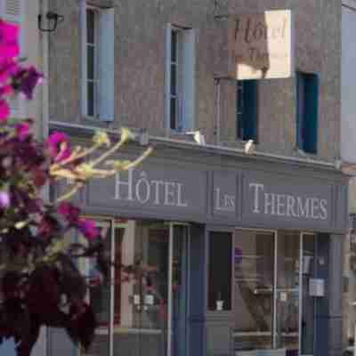 Hôtel Les Thermes Hotel Exterior