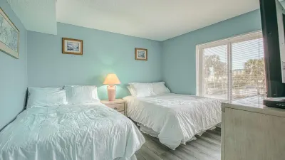 Destin on the Gulf 201 - Beach Front Property