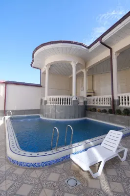 Oscar Hotel - Homestays