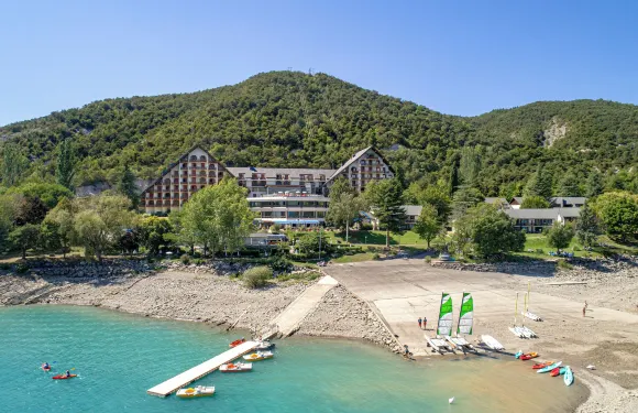 哈萬斯俱樂部村酒店