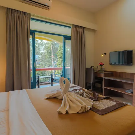 Carina Beach Resort