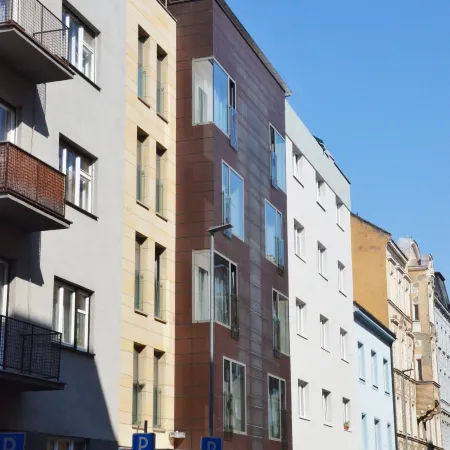 Hotel Avance Отели рядом с достопримечательностью «Голубая церковь (Церковь Св. Елизаветы)»
