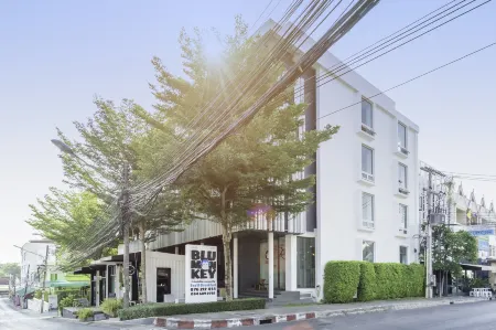Blu Monkey Bed & Breakfast Phuket