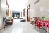 RedDoorz Near Candi Ratu Boko Hotels in Prambanan