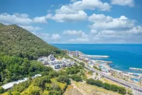 Hayanjip (Blue Road Town Pension - 4-Star