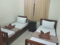 Bale Gerupuk Hotels in Mertak