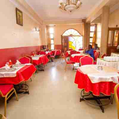 Silver Bells Hotel Dining/Meeting Rooms