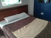 Zebra Resort and Spa Hotels in Bondo