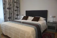 Villa Almira - Parking
