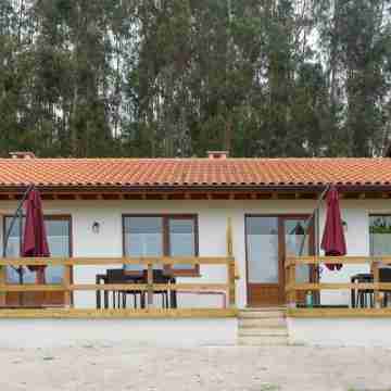 Apartamentos Rurales Las Garzas de Oyambre Hotel Exterior