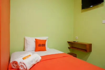 KoolKost @ Inep Kayu Jebres Hotel dekat Sekretariat SPMB UNS