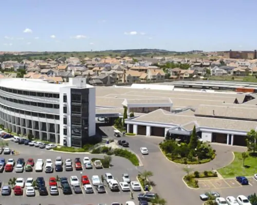 Waverley's Rest Hotels near Sinoville