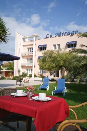 Cit'Hotel le Mirage Отели в г. Истр