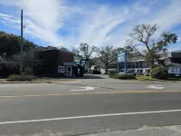 Captain's Cove Motel Hotel a Oak Island