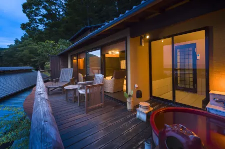 Musouan Biwa Отели рядом с достопримечательностью «Тои Золотая шахта»