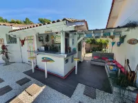Villa Caraîbes Hotels in Gujan-Mestras