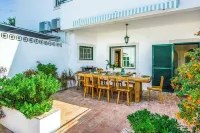 Villa Rebela