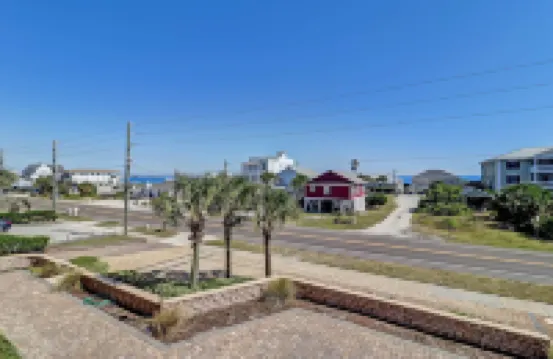 Pet Friendly Condo with Private Parking and Elevator by RedAwning