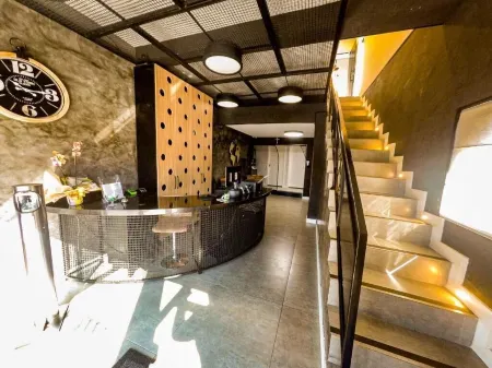 Castro's Hotel Отели в г. Телемаку-Борба