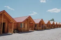 Bryce Canyon Log Cabins Hotels near Bryce Village RV Park