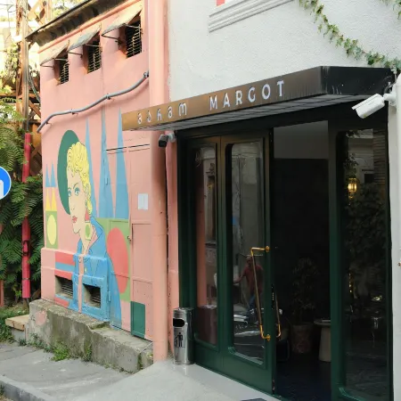 Margot Sololaki