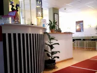 Hôtel Trianon Tours โรงแรมในตูร์