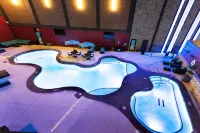 Cherokee Casino Hotel Roland - Pools