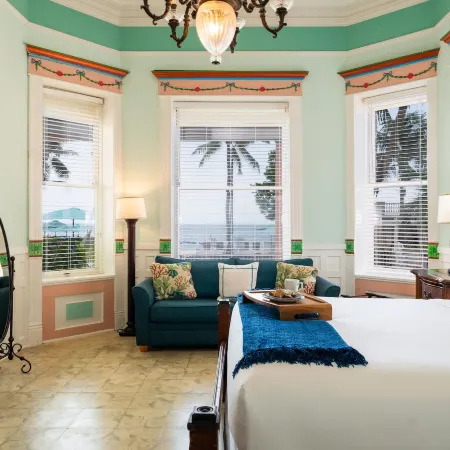 Southernmost House - Adult Exclusive