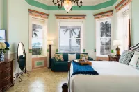 The Mansion on the Sea - Southernmost House in the USA