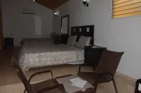 Odivin Hotel Luxury Suite Hotels in Гонаїв