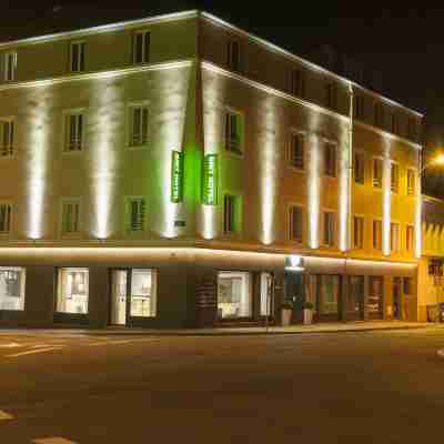 Brit Hotel Mâcon Centre Hotel Exterior