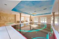 Klinika Młodości Medical Spa - piscina