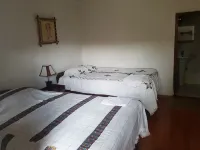 Asheton Hotel