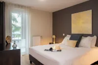 Les Boréales - Appart'Hotel & Restaurant Hotels in Rouen