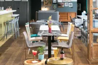 Hotel Kaijoo by HappyCulture - Bar