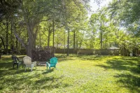 Shorebound - close to beach, casinos & downtown Ocean Springs!!