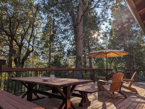 High Sierra Hideaway Cabin near Pinecrest lake & Dodge Ridge