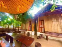 Ban Rai Jai Chaem Spa Cafe and Homestay Hotels in Mae Chaem