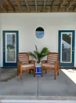 Pvt Pool, 2 Br 1 Ba Apt. 1 Street Fr. Bch. Golf Cart Available!