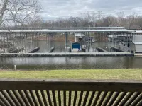 Cozy 2 Bedroom 1 Bath Lake Front Cottage Hotels in Cleora