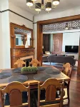 4-bedroom house in historic downtown Xenia w/WiFi, AC. Book your stay now!