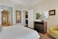 Scenic Mountain Views and Private Patio - Charming Villa Retreat Hotels near palm desert relators- remax - jim and joanne vance