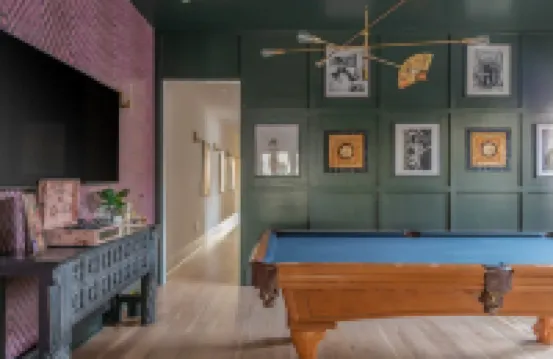 Luxury Penthouse - Overlooking King St w/ Terraces