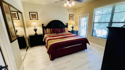 Spacious Balcony and Community Pool - Charming Family Haven Hotels in Polk County