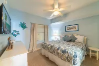 Beachfront Views and Gourmet Kitchen - Stunning Coastal Retreat Hotels in Lower Grand Lagoon
