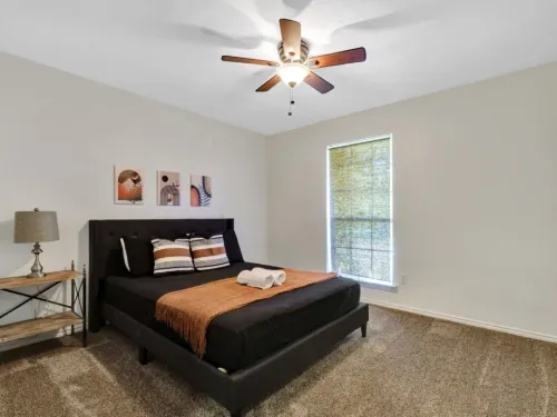 Private Lagoon Pool and Game Room Retreat - Gorgeous Oasis